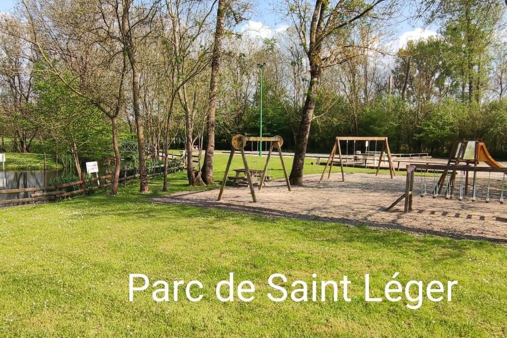 Saint-Seurin-de-Palenne Gite La Metairie, Au Calme A La Campagneヴィラ エクステリア 写真